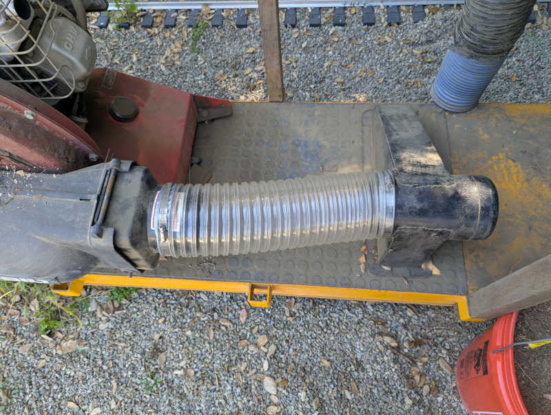 New track sucker hose