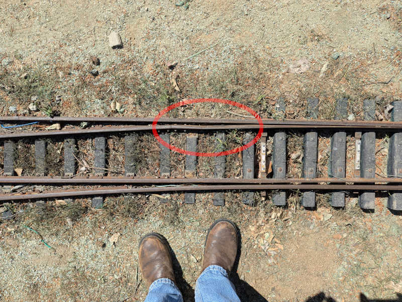 Suspicious rail kink